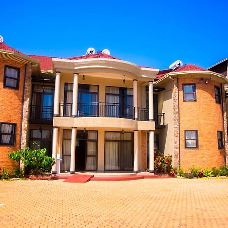 Quality Inn Hotel Kigali Exteriör bild