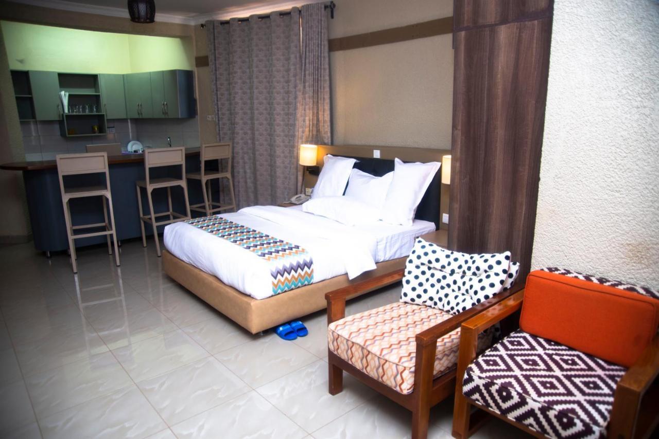 Quality Inn Hotel Kigali Exteriör bild