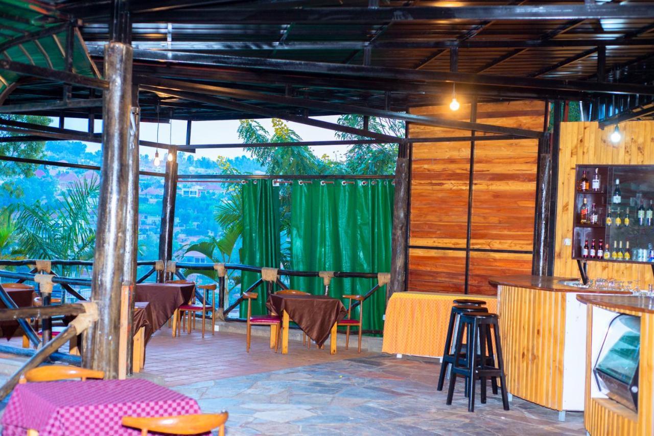 Quality Inn Hotel Kigali Exteriör bild