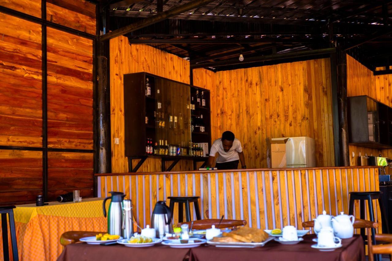 Quality Inn Hotel Kigali Exteriör bild